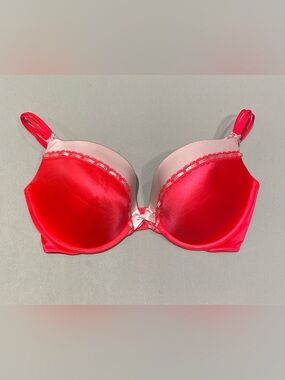 Victoria's Secret Very Sexy Two-Tone Push Up Bra, size 36DD